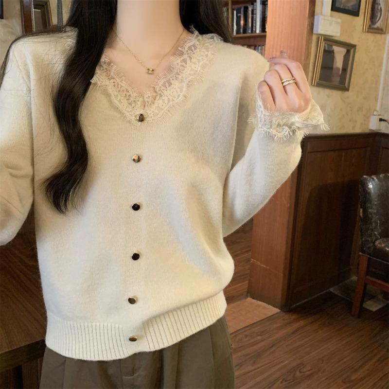 M Series Milk Fufu Lace Splicing V-neck Bottoming Shirt Women's Autumn and Winter Pure Desire with Sweater Soft Waxy Knitted Sweater Top