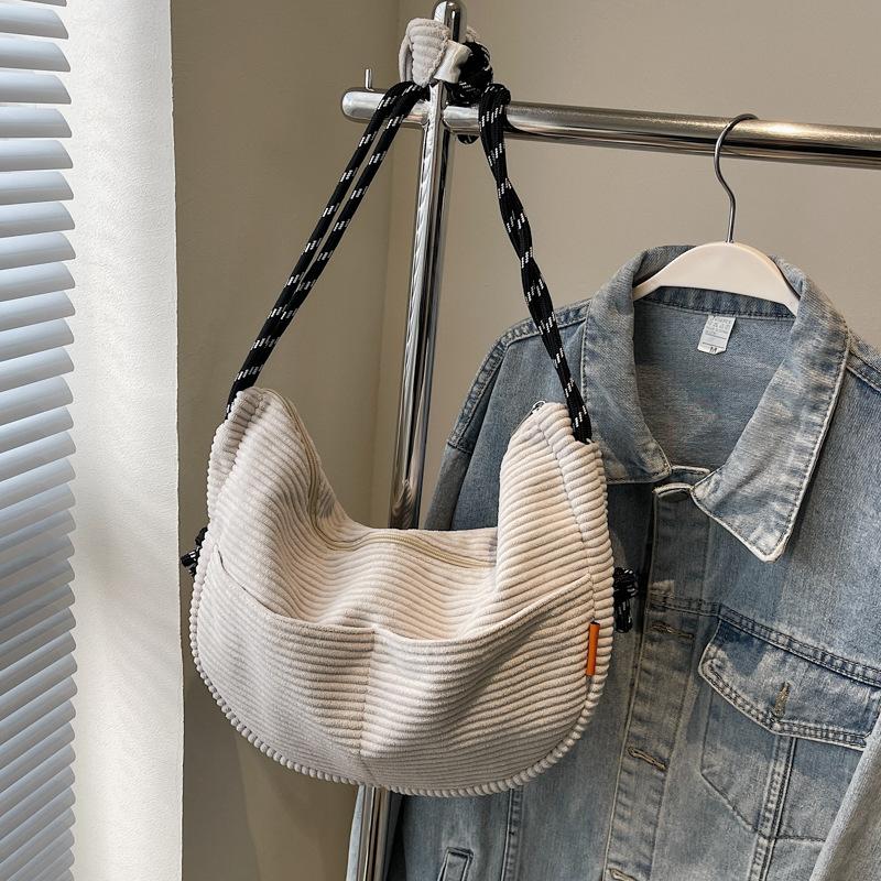 

Вельветовая сумка женская большой вместимости новая осенне-зимняя повседневная на плечо сумка-мессенджер высококлассная сумка-пельмень