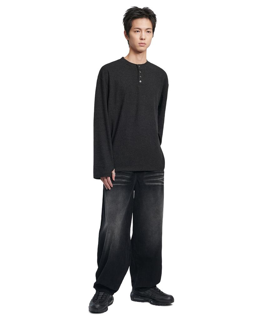 Nomaenyueol Henley Neck Knit Long Sleeve - Black
