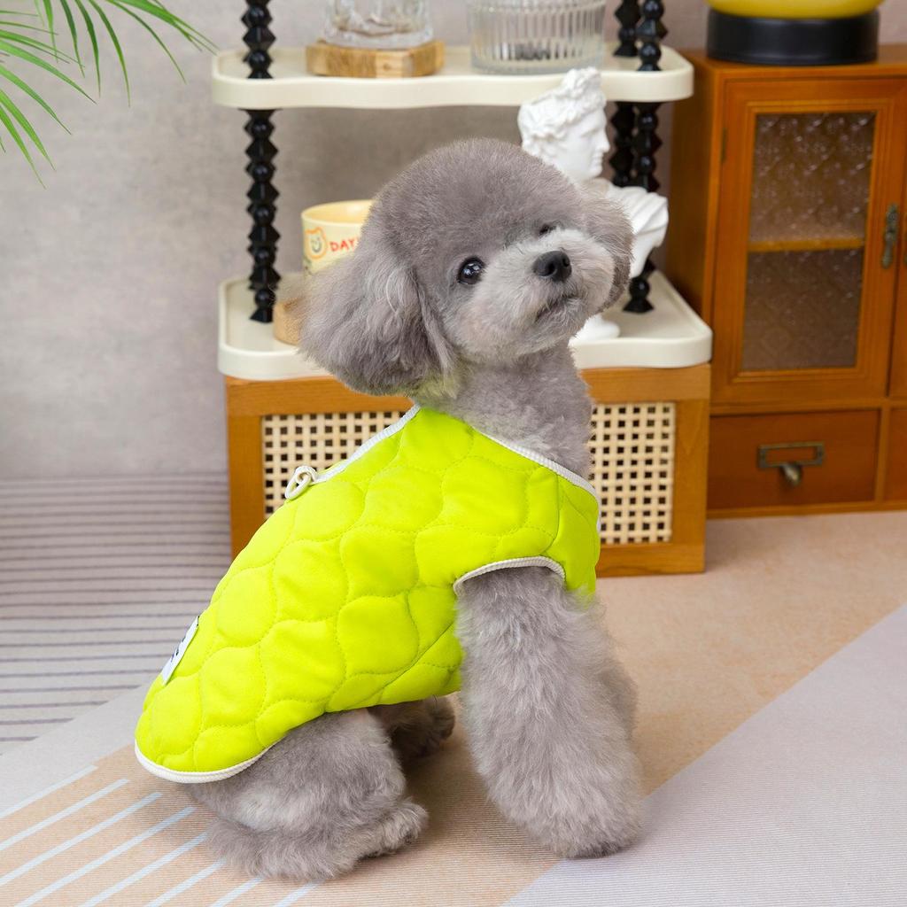 Quilted Cotton Vest for Small Dogs and Cats - Two-Legged, Leash-Attachable Winter Apparel.
