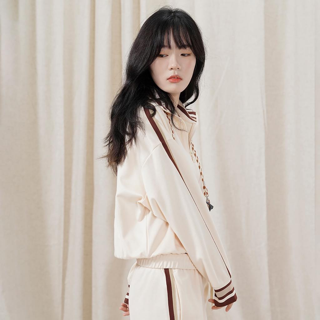 (WMNS) New Balance Half Zip Sweatshirt Asia Sizing 'Cream White Red' Women's AWT23561-MCU