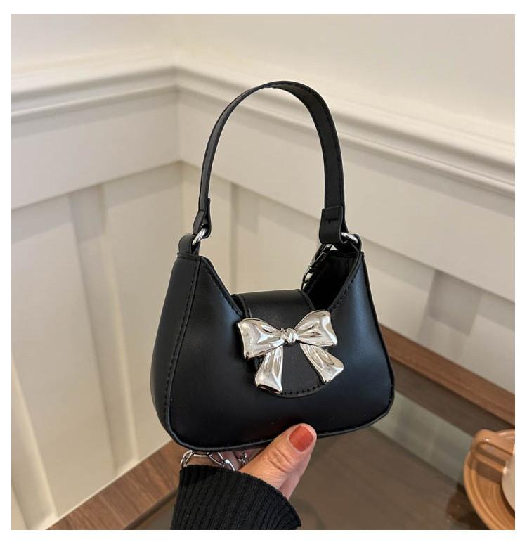 Elegant Korean Inspired Chain Shoulder Bag Stylish Small Satchel For Everyday Wear