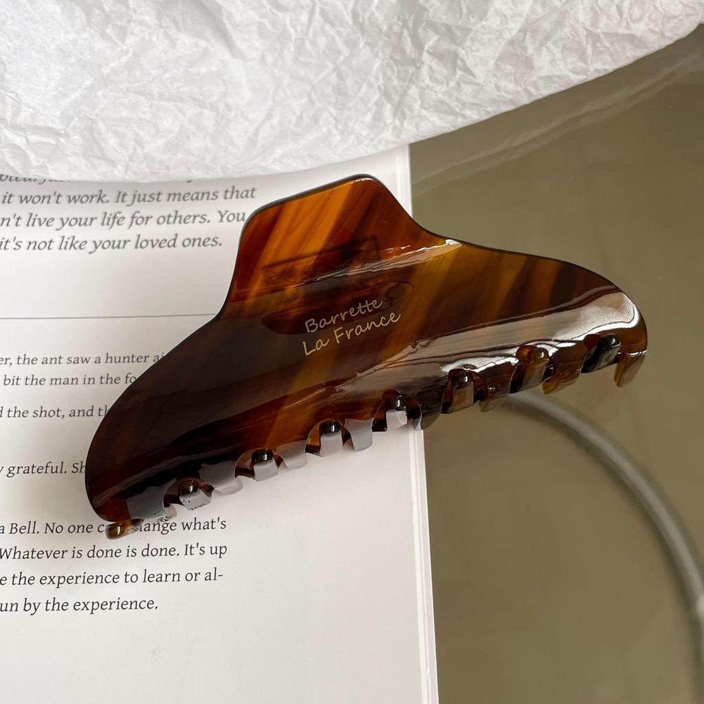 Elegant Autumn Retro Korean Acetate Hair Clip for Women - High-Grade Shark Clip for Bun