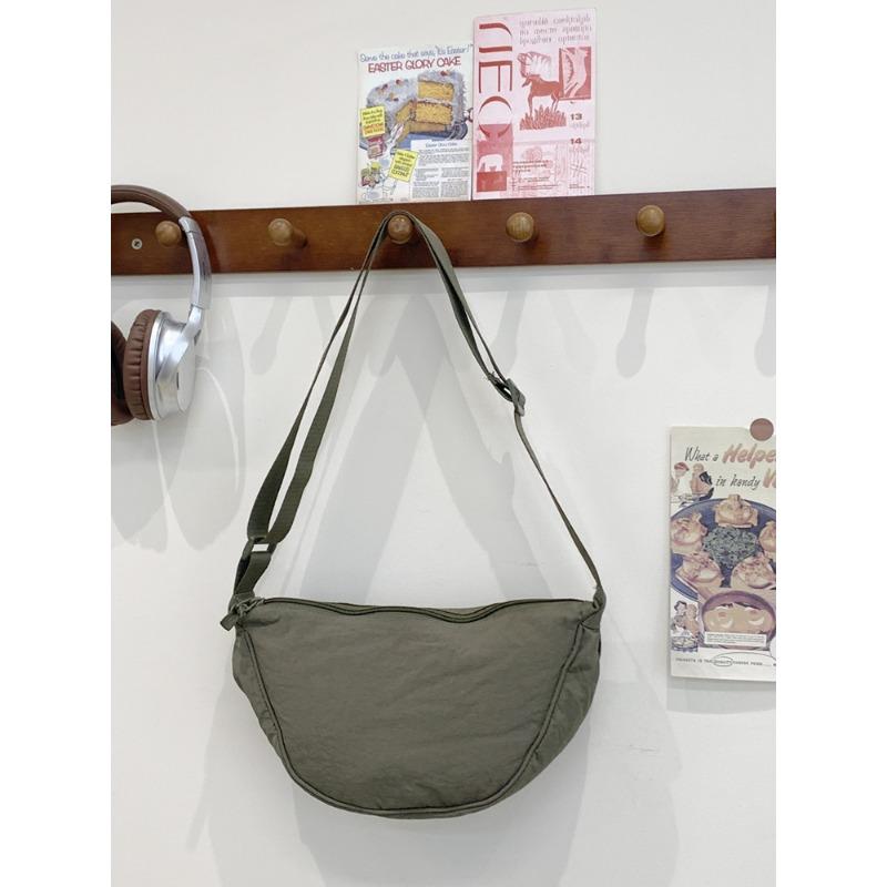 

Сумка-сатчел Легкая Весенняя Сумка Женская Новая Сумка под Мышку Сумка-пельмень Повседневная Универсальная Сумка через Плечо темно-зеленого