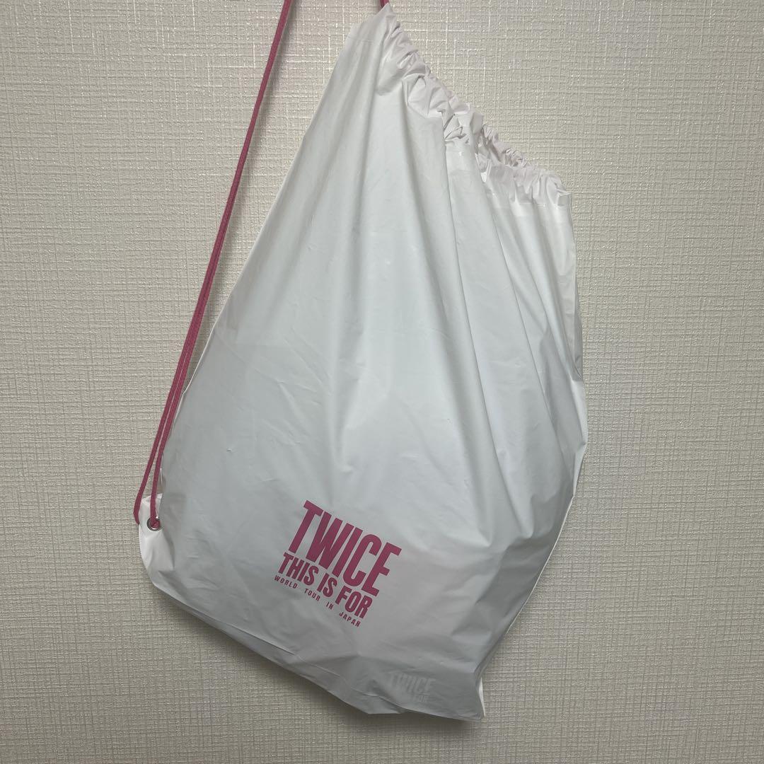 

[USED] TWICE upgrade bonus THIS IS FOR Tokyo Dome with silver tape!