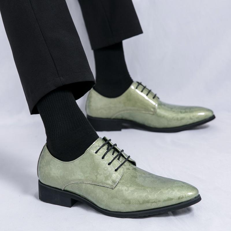 Pánské boty 48 velká velikost pánské špičaté kožené boty lakovaná lesklá svatební obuv pro ženicha business společenské kožené boty
