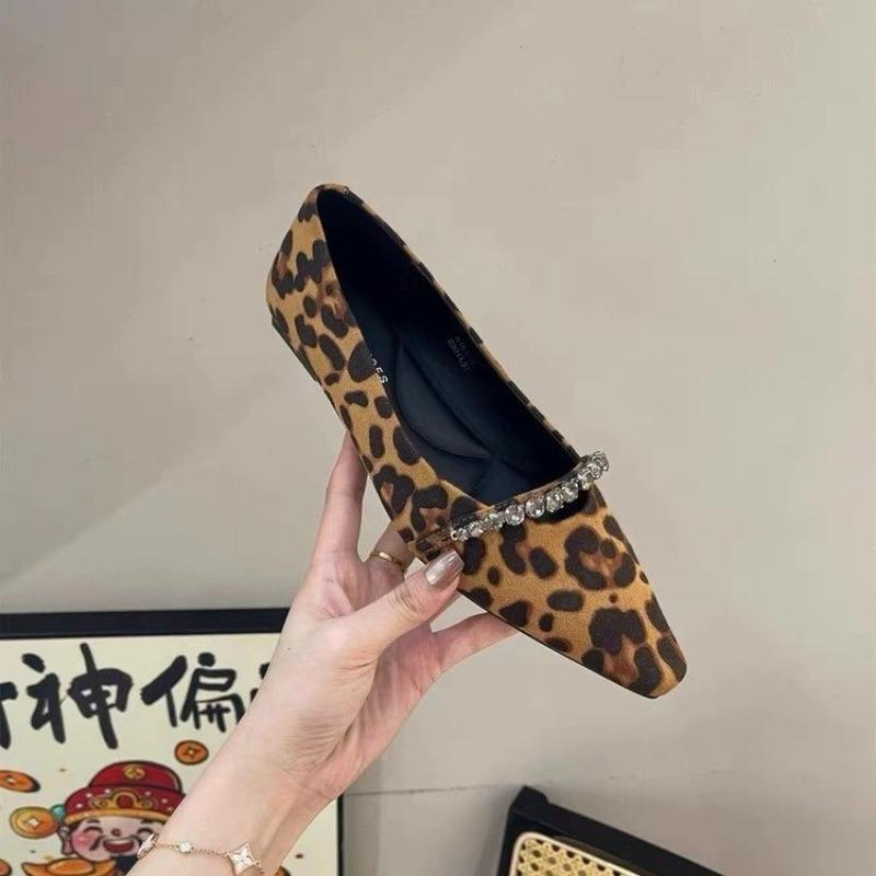 Fashion Spring Autumn Fashionable Comfortable Elegant Versatile and Wear-resistant Casual Flat-soled Leopard Print Shoes Zapatos Mujer
