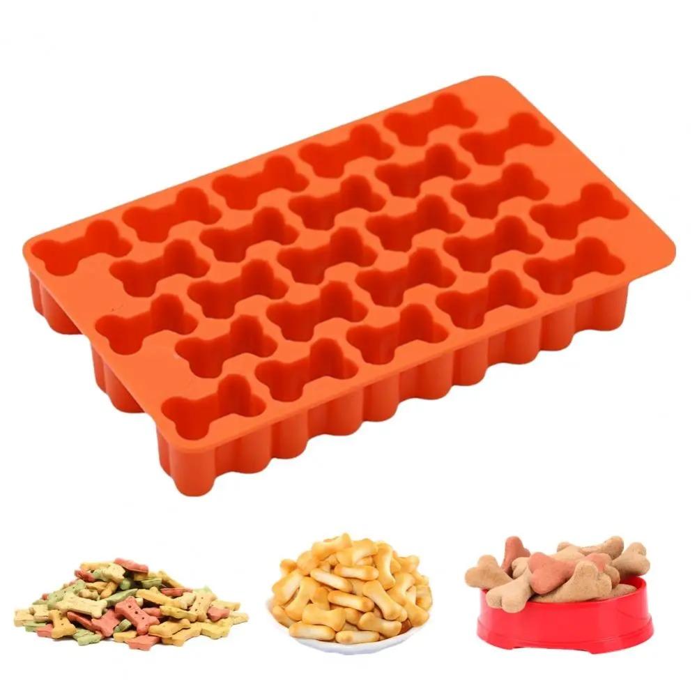 

Reusable Dog Bone Cookie Cutter Plastic Dog Bone Baking Mold Kids Favorite Holiday Party помаранчевий