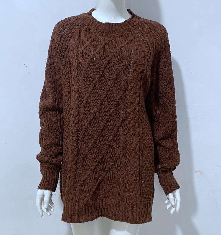 Women's Plus Size Loose Knit Sweater with Semi-High Neck - Chunky and Solid Color