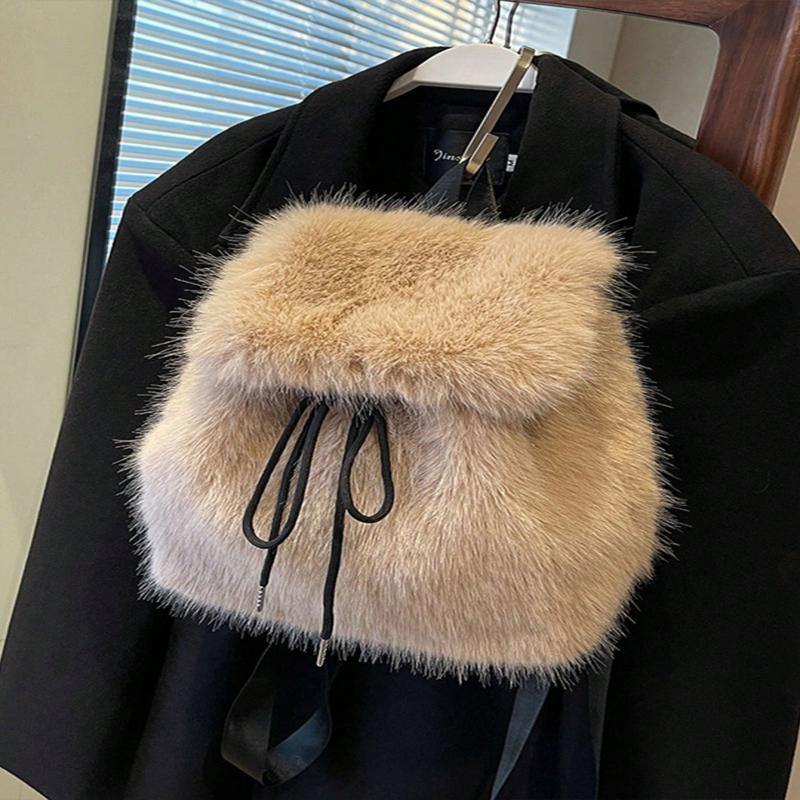 1 elegante zaino da viaggio alla moda in peluche, zaino carino di grande capacità, mini zaino carino e soffice, borsa da giorno da viaggio alla moda in peluche