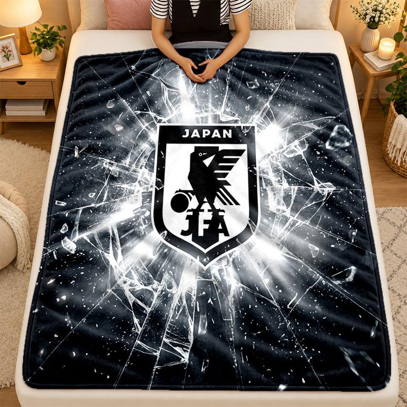 Flannel BlanketJapan Football Warm Soft Throw Blanket for Indoor Sofa Bed Living Room Use