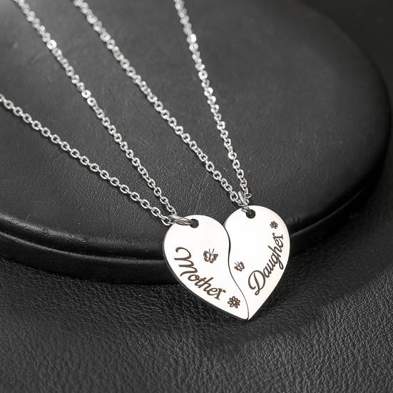 1 Pair Necklace Family Bonds Heart-Shaped Pendant Necklace Mom Daughter Matching Charm Necklace Jewelry Accessories