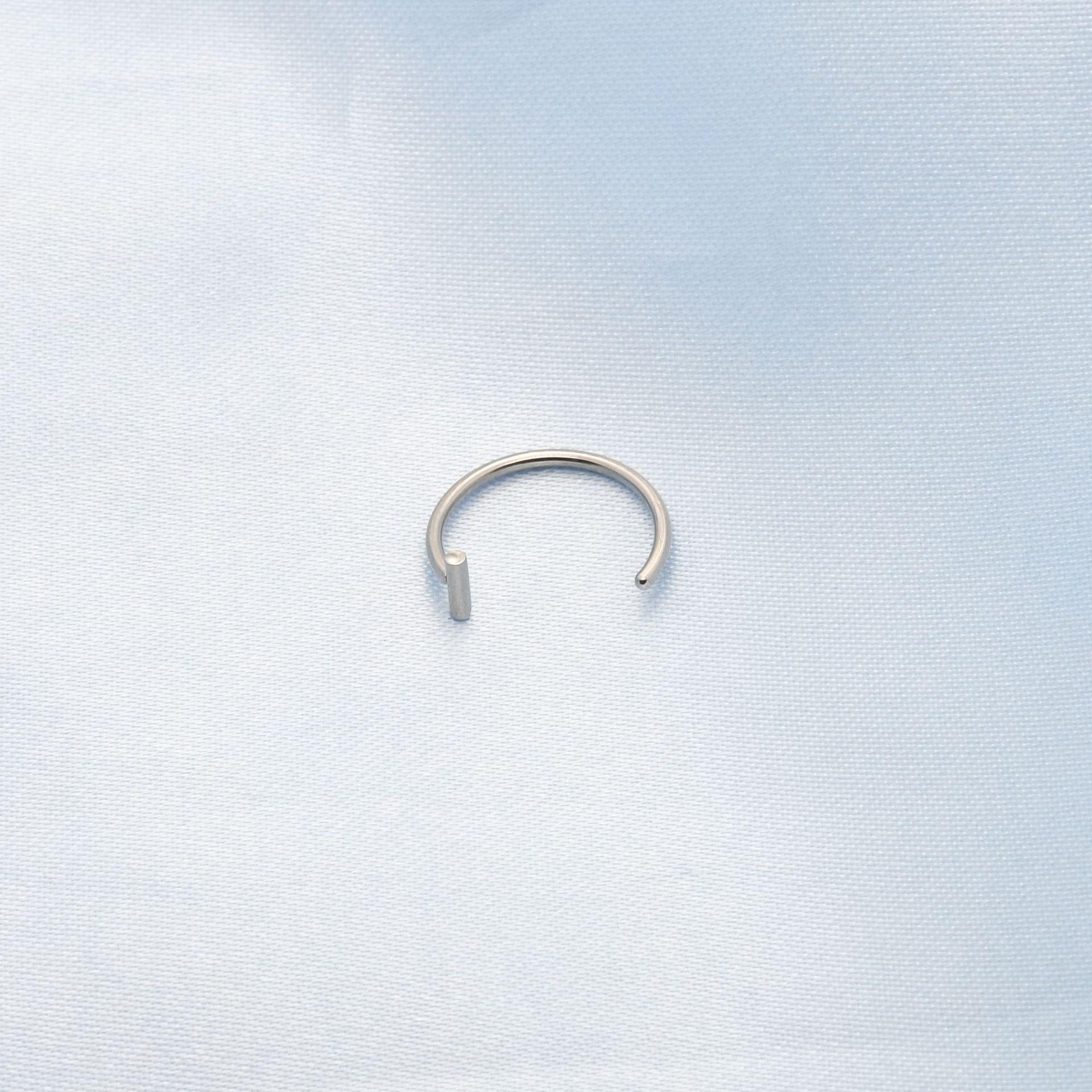 

Серьги-кольца C-образной формы из нержавеющей стали для пирсинга носа и губы 10mm