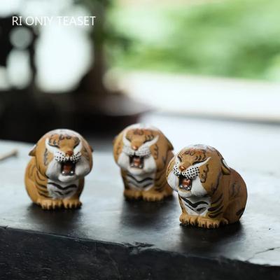 Chinesische Yixing Lila Ton Tee Haustier Tiger Modell Figur Ornamente Handgefertigte Skulptur Handwerk Tee Set Dekoration Zubehör