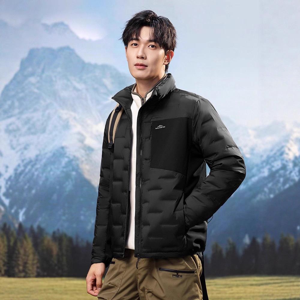 Leichte Daunenjacke Herren neue Herbst- und Wintermode kurze warme Stehkragen Entendaunenjacke