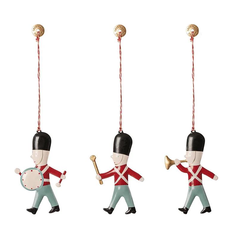 Retro Christmas Decoration Iron Pendant Christmas Tree Room Party Holiday Decorative Metal Home Ornaments Shoot Prop Key Lanyard