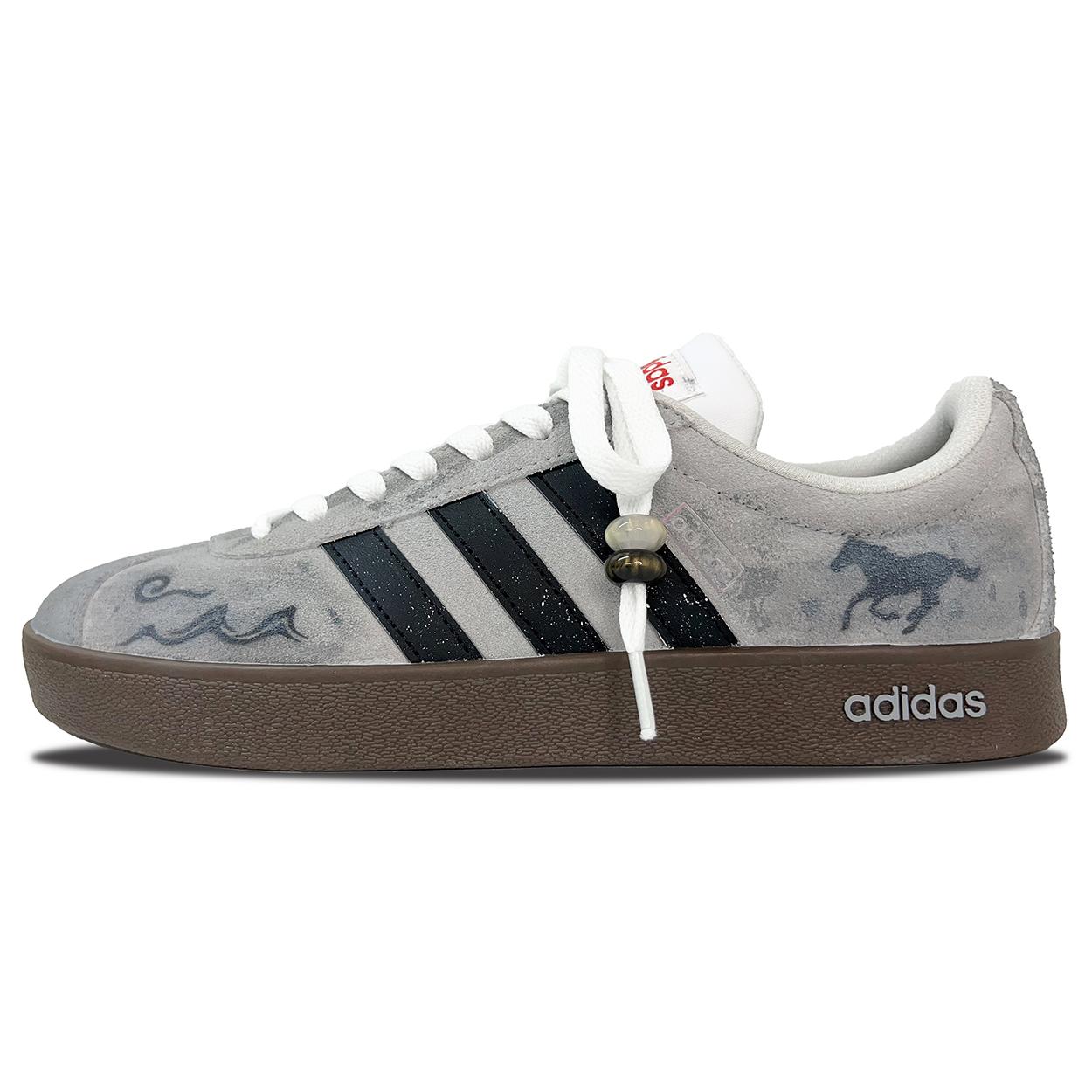 

Adidas VL COURT 2.0 Suede Slip Resistant Abrasion Resistant Low top Skateboard Shoes Unisex Gray HQ1802(Team1071-) 40