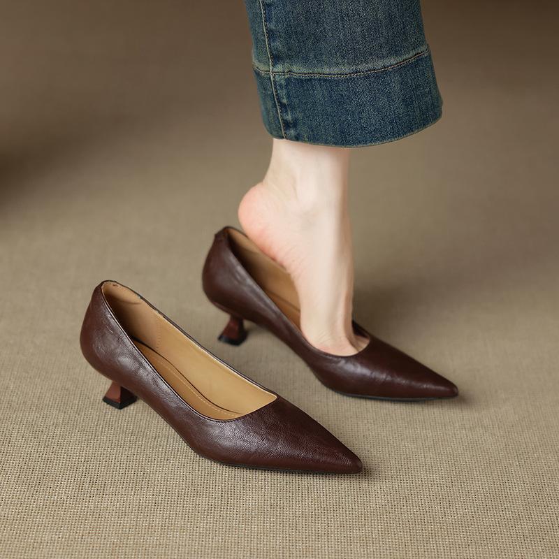 Giant soft~! French retro pointed single shoes women's soft leather thin heel temperament versatile shallow high heels
