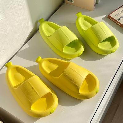Summer House Slippers Cute Banana Lightweight Indoor Non-slip Parent-child Shoes Man Sandals Women Beach Slipper Explosive Style