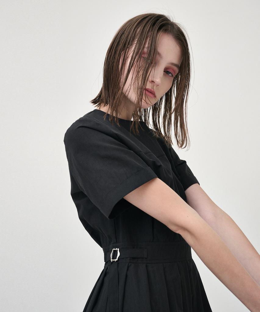 Etmont Half Sleeve Pleats Dress, Black