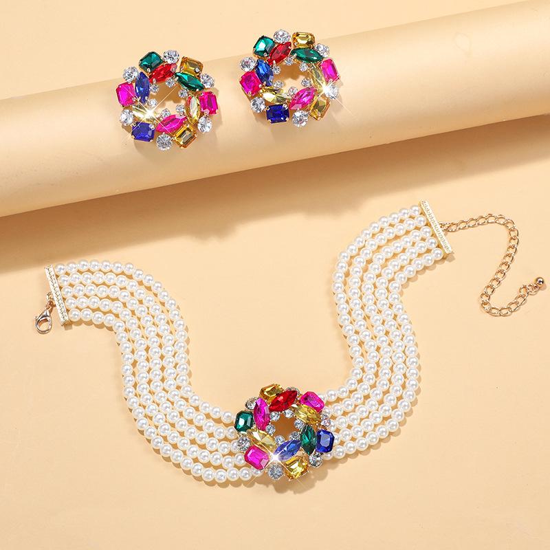 Multi-layer imitation pearl neck chain stud earrings set, colorful bridal crystal jewelry full of diamond heart necklace women