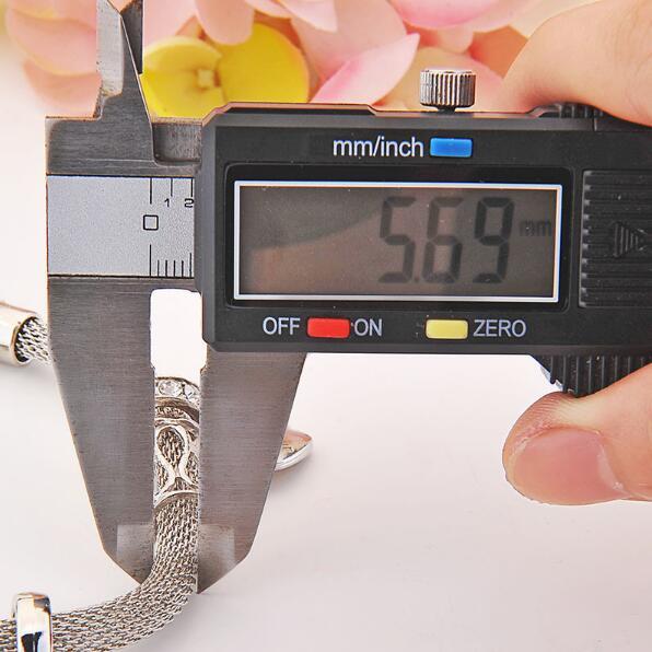 Gold Silver Fashion Women Bracelet Watches Ladies Girls Women's Wristwatch Love Heart Round Quartz Watch