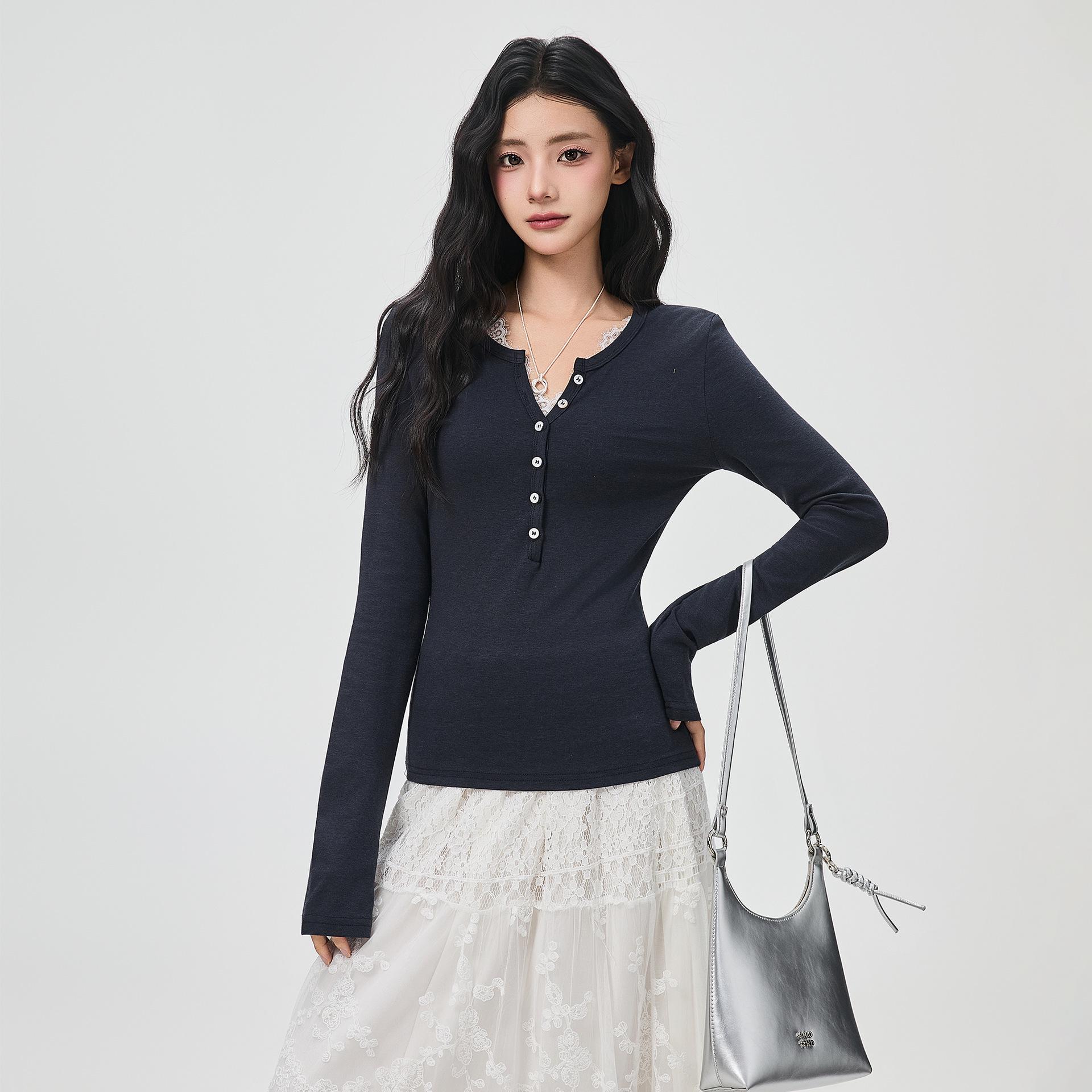 Women s Slim Fit V-Neck Long Sleeve Knit T-Shirt - Early Autumn 2025 Collection S синий