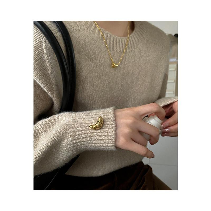 Broche croissant haut de gamme design féminin niche croissant argenté Insigne de couple célébrité Internet