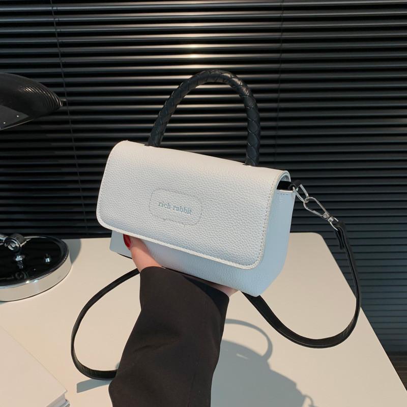 Stylish Versatile Casual Women s Small Square Crossbody Bag With Chic Pu Material чёрный