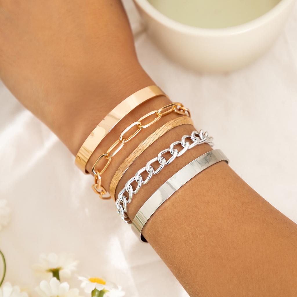 New Jewelry, Stacked Personalized Street Shot Set Jewelry, Exaggerated Thread Twist Alloy Bracelet for Women