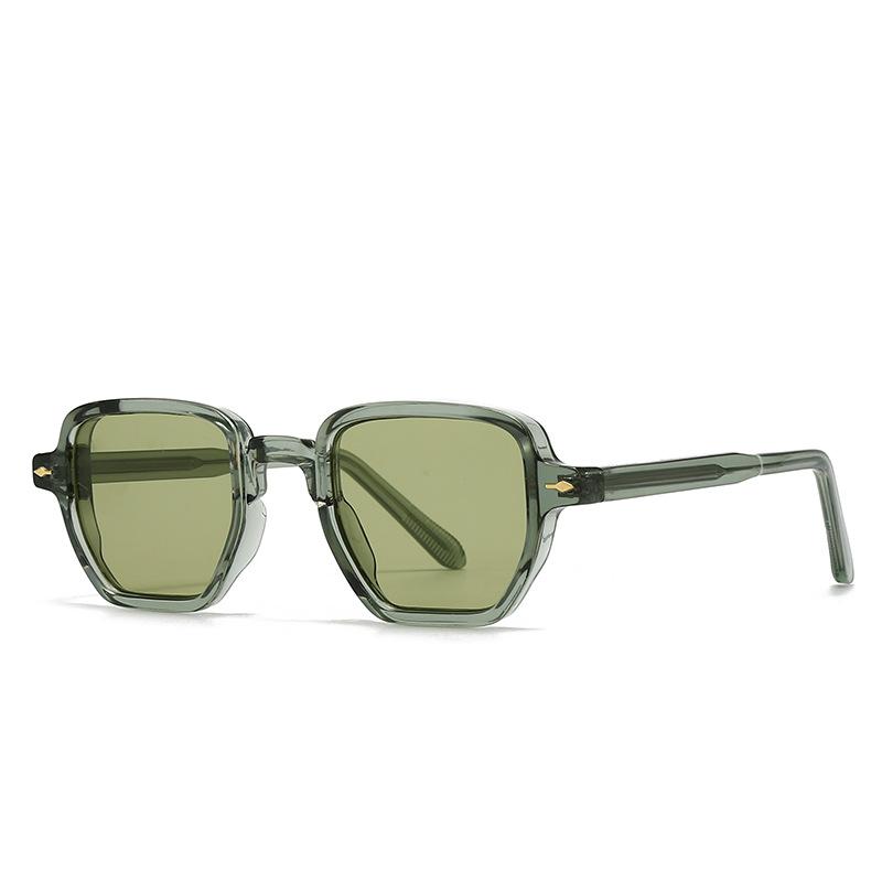 Latest Fashion Gradient Sun Eyeglasses Trending Rivets for Women Luxurious Eyeglasses Retro High Quality Pilot Men Sunglasses Sunglasses UV400