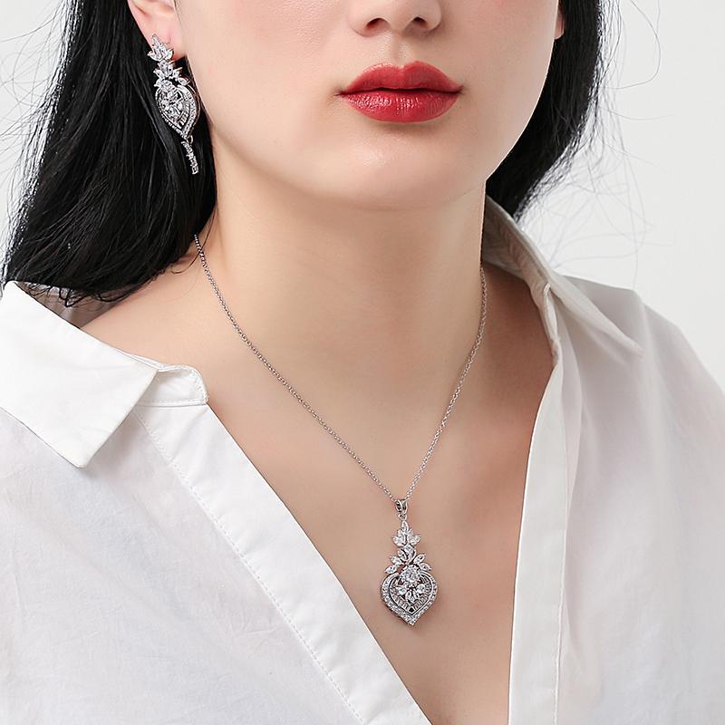 Luxury Big Clear Zircon Long Dangle Earrings Exquisite Shiny CZ Bridal Earring for Women Wedding Zircon