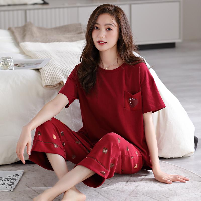 Aifen Teng Women's Summer Cotton Pajama Set: Short Sleeve Top & Three-Quarter Pants, Plus Size, All Cotton