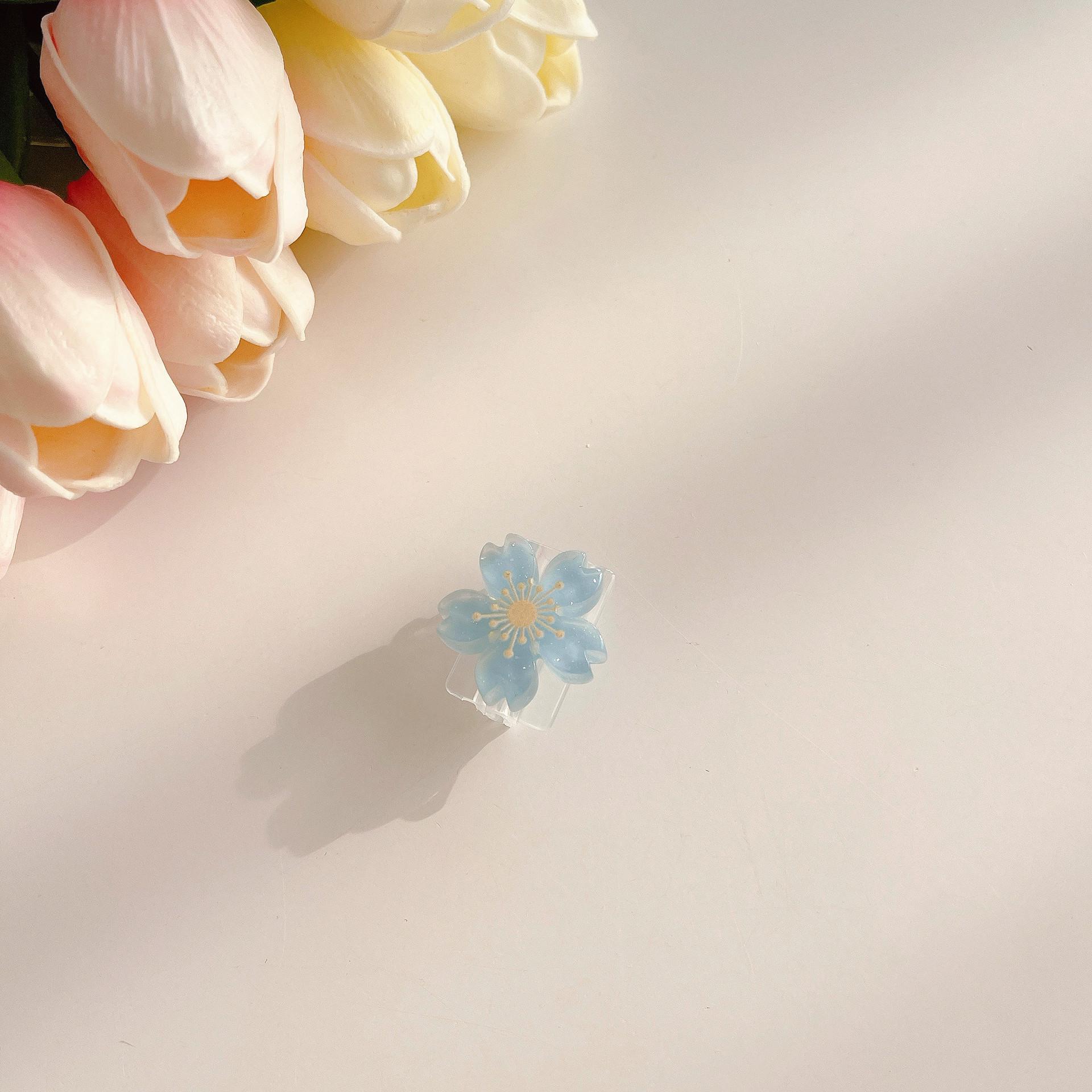 

Совместимый защитный чехол для кабеля с мультяшным цветком для Apple, Huawei, OPPO и Vivo. Universal USB Port Protective Cover