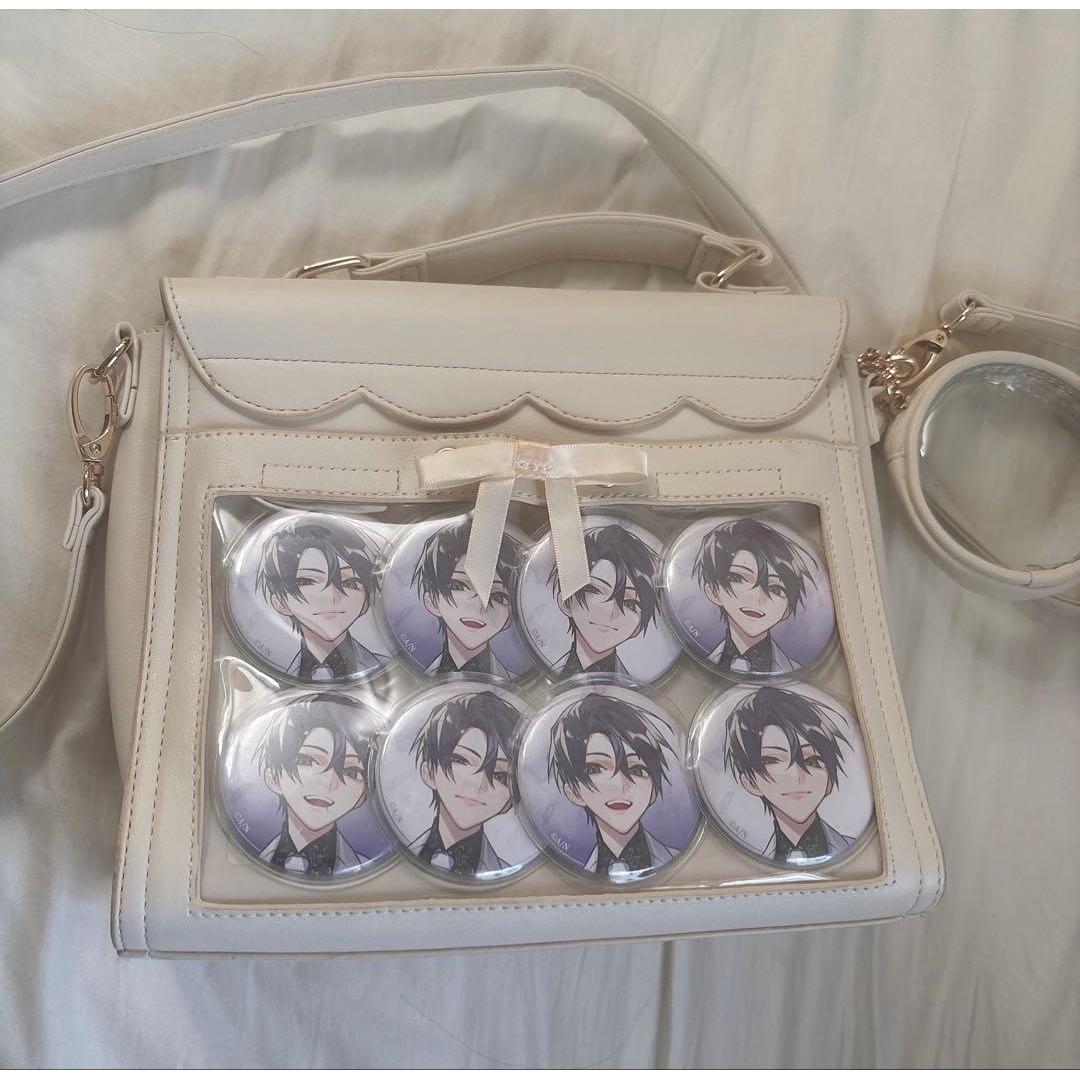 Happy Trigger 5th Anniversary Toya Kenmochi Can Badge & Ita Bag (White)