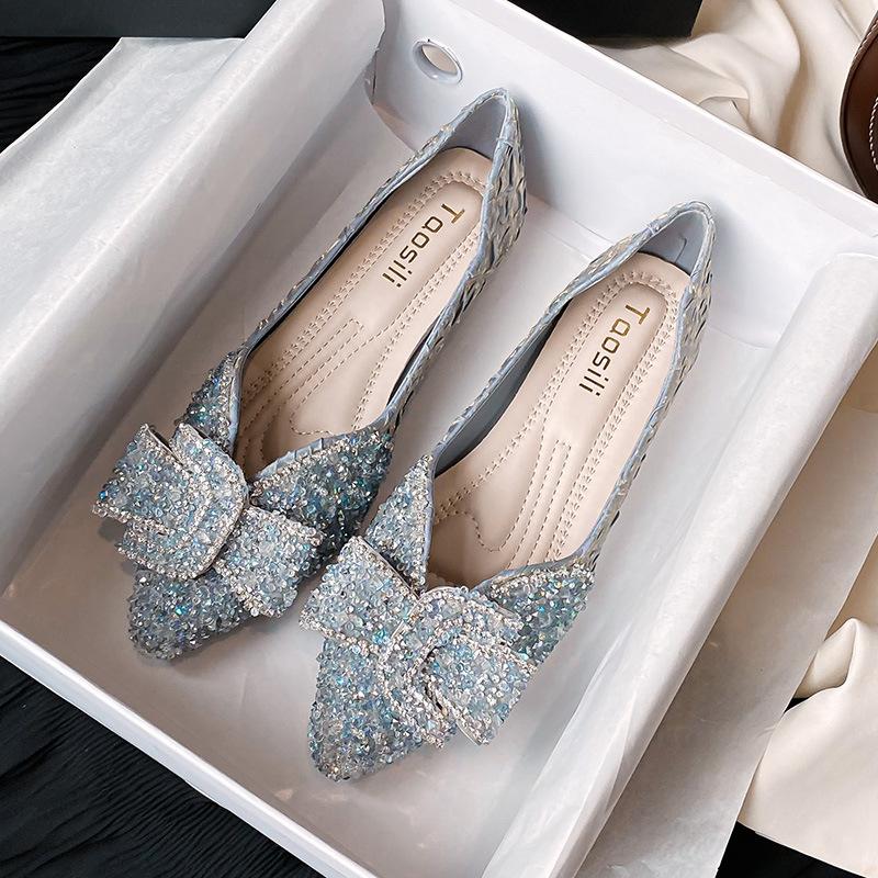 Enkelskor dam nya spetsig tå grund mun flickrosett strass platt botten damskor stor storlek
