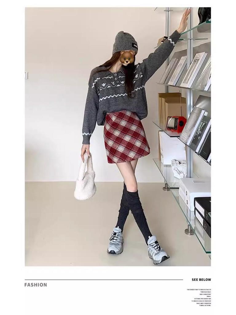 Plaid Woolen High-Waist A-Line Hip-Hugging Skirt - New Women's Collection for Early Autumn/Winter 2026