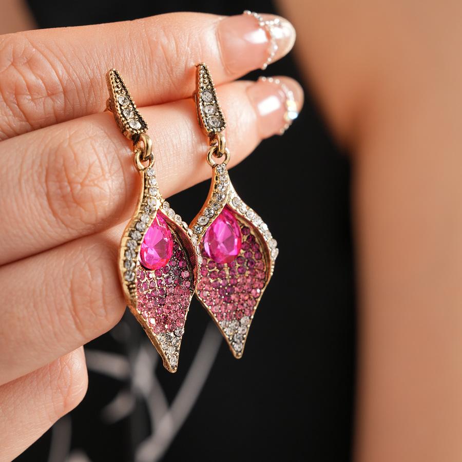 Vintage Ethnic Style Inlaid Rhinestone Earring for Women Water Droplet Pendant Drop Earrings New Fashion Women's Bridal Zircon