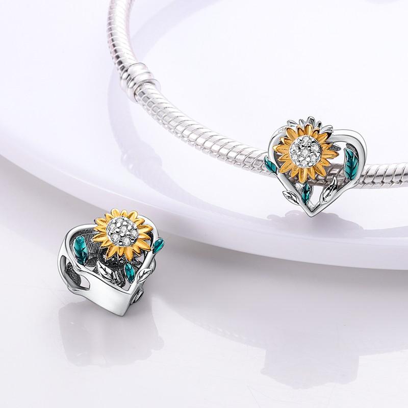 Thanksgiving Day Charms Beads Copper Love Family Flower Charm Dangle Accessories Bracelets Necklace Jewelry Marking