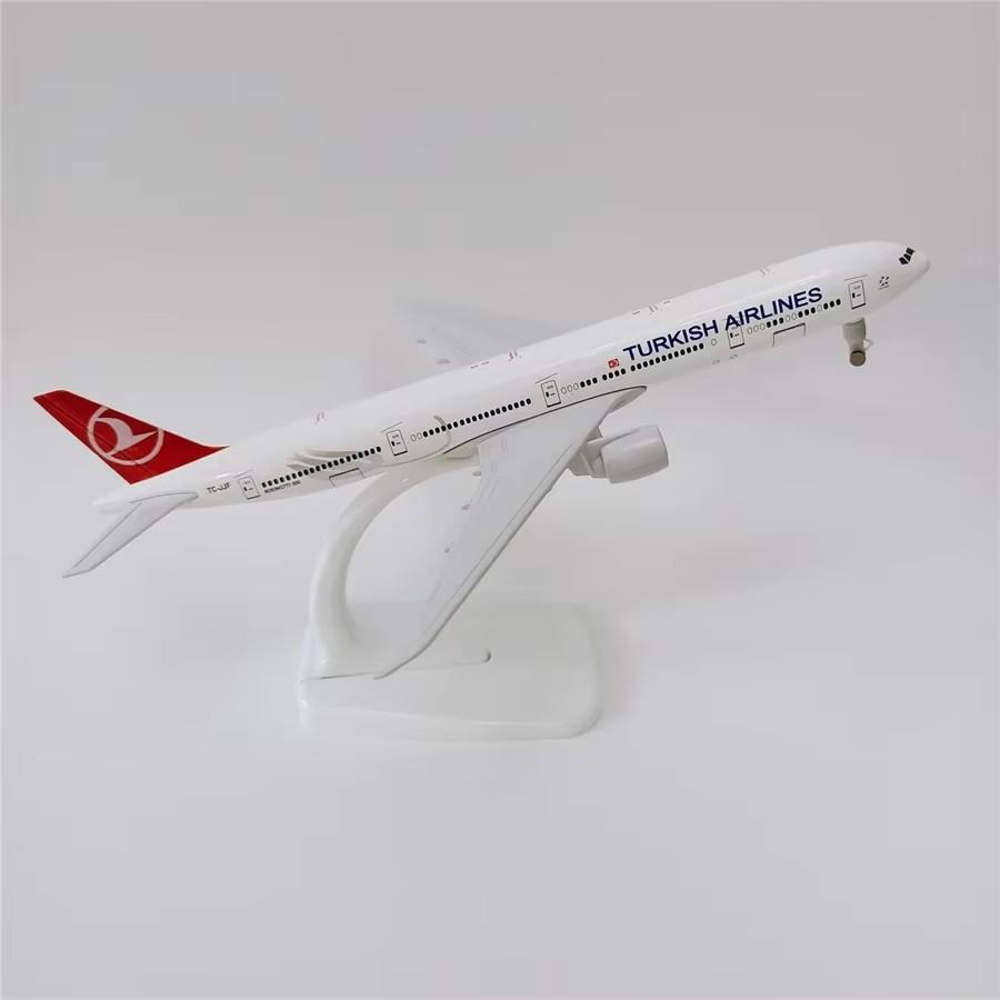Airplanes Decoration 20cm Alloy Metal B777 Turkish Airways 1:400 Scale 777 Aircraft Model Die-cast Aviation Mold Aircraft Replic