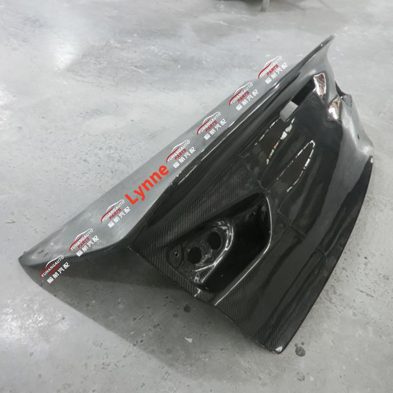 Mitsubishi EVO10 Carbon Fiber Duckbill Spoiler Trunk Lid