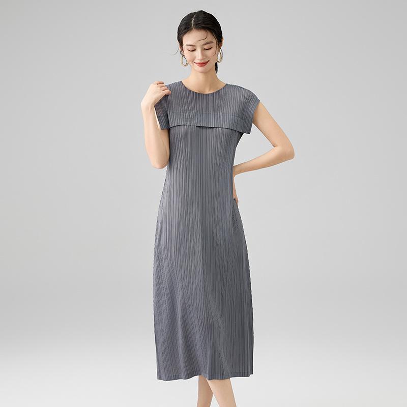 LYRIA Pleated Splicing Dress New Temperament Round Neck Sleeveless Comfortable Casual Peplum Long Skirt