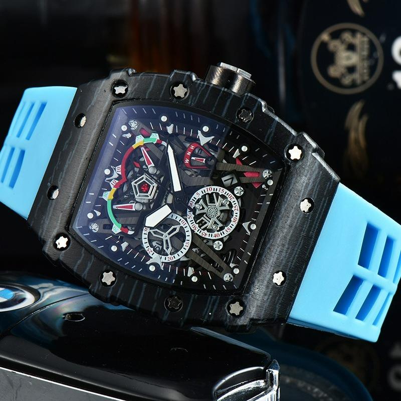 New, Barrel-Shaped Hollow Business Men's Quartz Calendar Watch