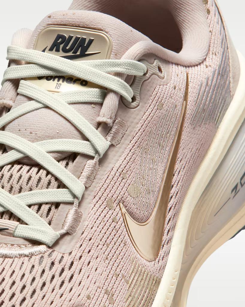 IF4463-200 Nike Vomero 18 SE Cream 2 Coconut Milk Light Smoke Grey (Women's)