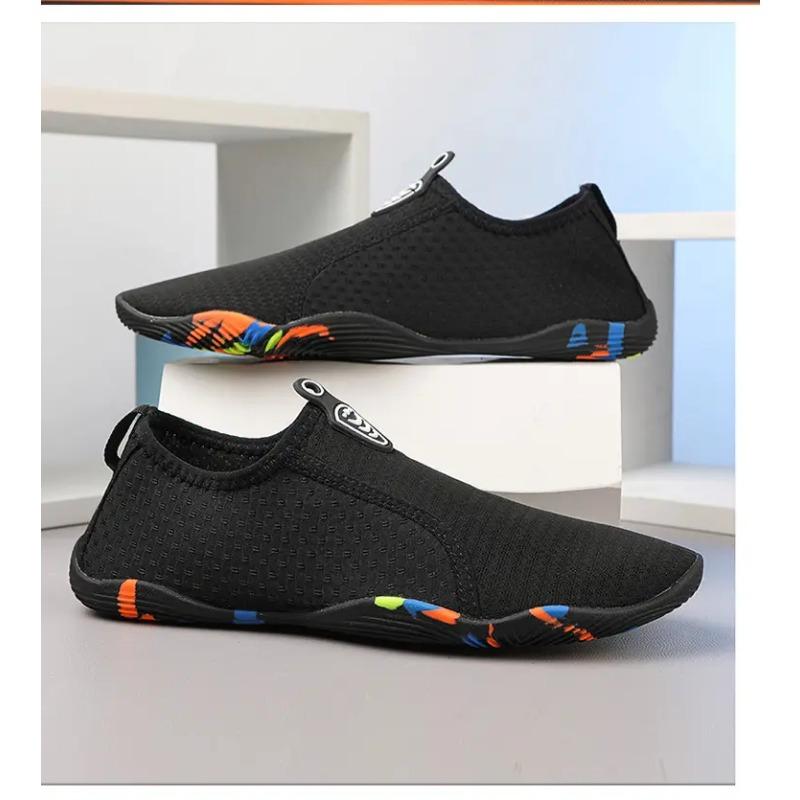 Lightweight Swimming Aqua Shoes Men Women Breathable Beach Water Shoes Quick Dry Barefoot Sneakers Surfing Drifting