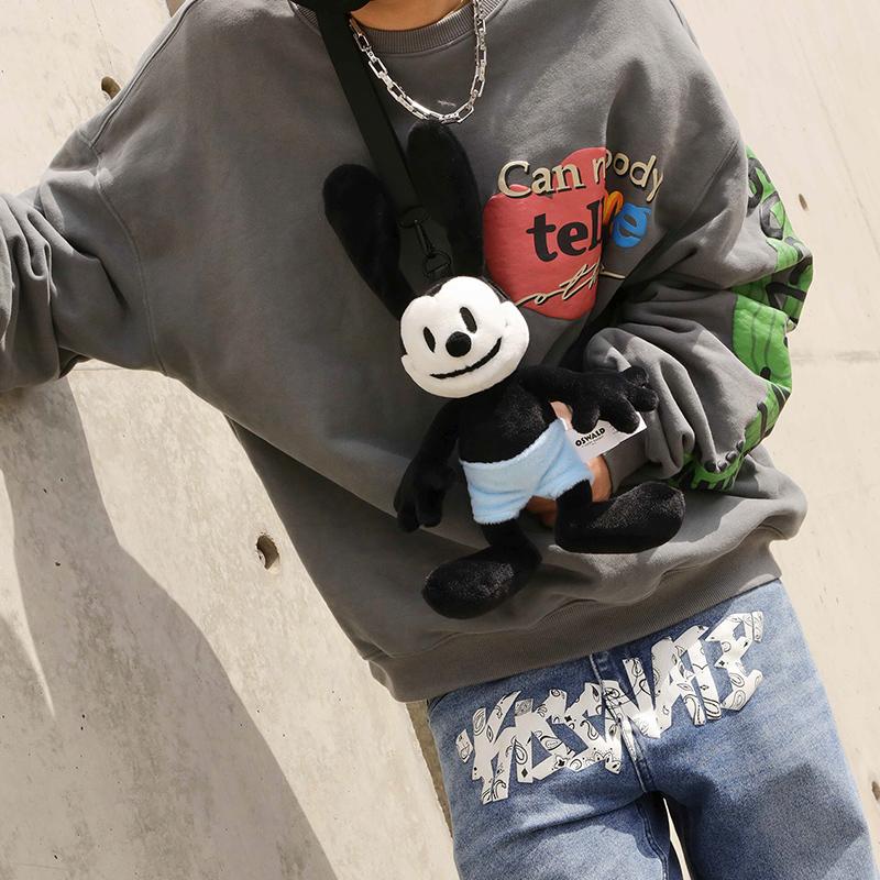 New POP MART Disney Oswald Dolls Plush Doll 210300379