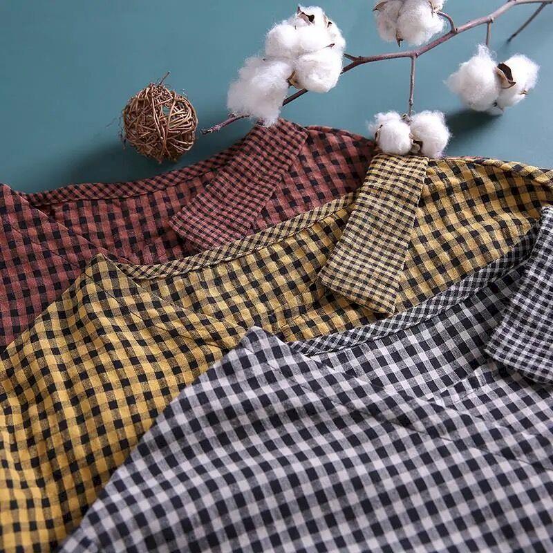 Women's Summer Literary V-neck Cotton Linen Short-sleeved Top Design Loose Plaid T-shirt
