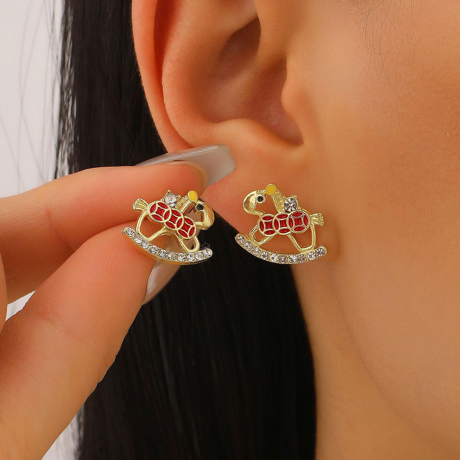 Lucky Horse Coin Stud Earrings Luxury Elegant Minimalist Wealth Fortune Women Jewelry 1