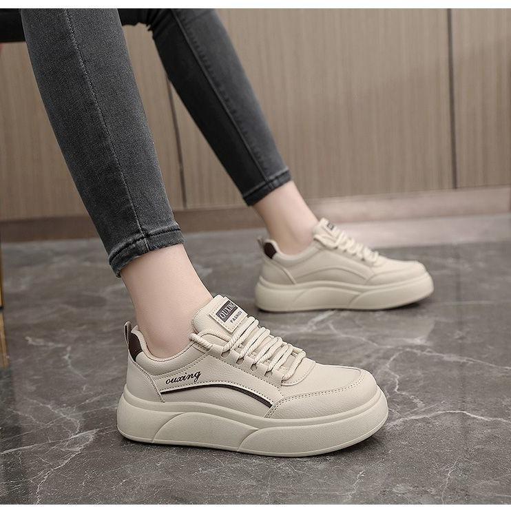 PLOVER Little White Shoes Women's Platform Versatile Sports Board Shoes 4.5CM Height Increase Simple and Comfortable Skirt Casual Running