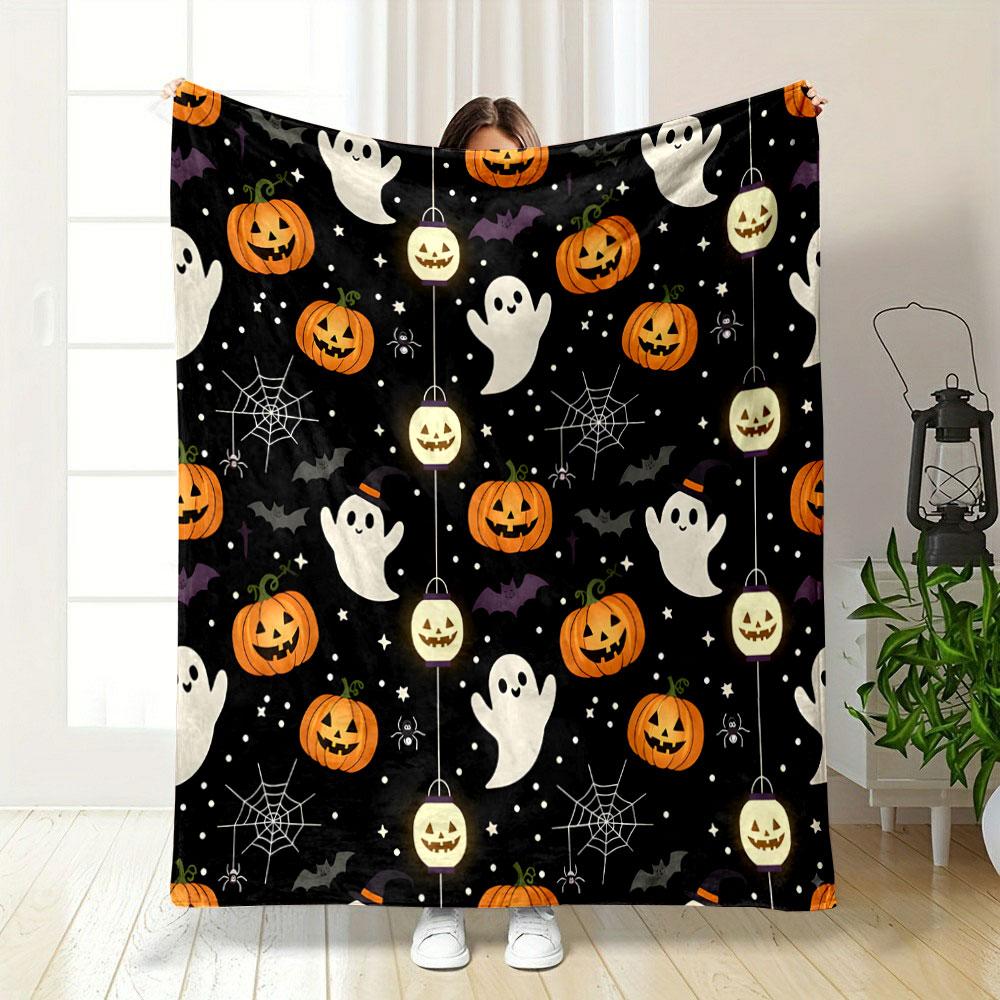 Halloween Ghosts and Pumpkins Design Patterned blanket, flannel, suitable for all seasons, home decor, warm and cozy